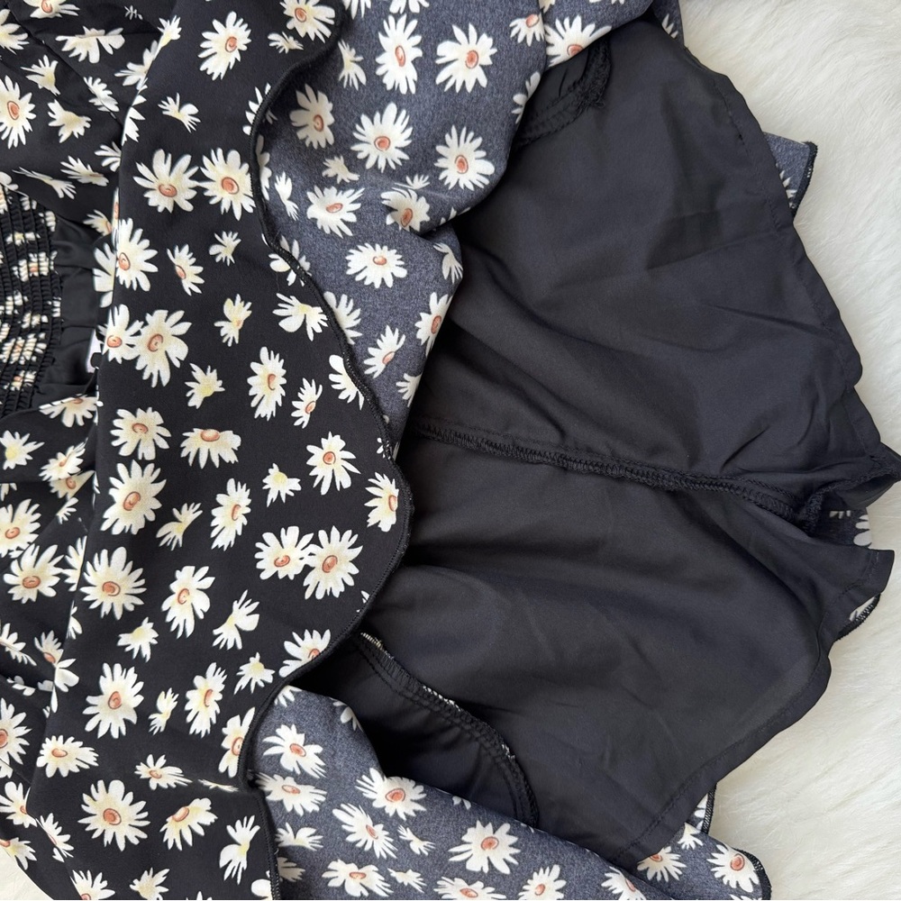 Pink Lily Black Floral Print Skort - Picture 5 of 10